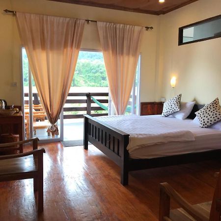 Riverview Bungalows & GH Muang Ngoi Zewnętrze zdjęcie