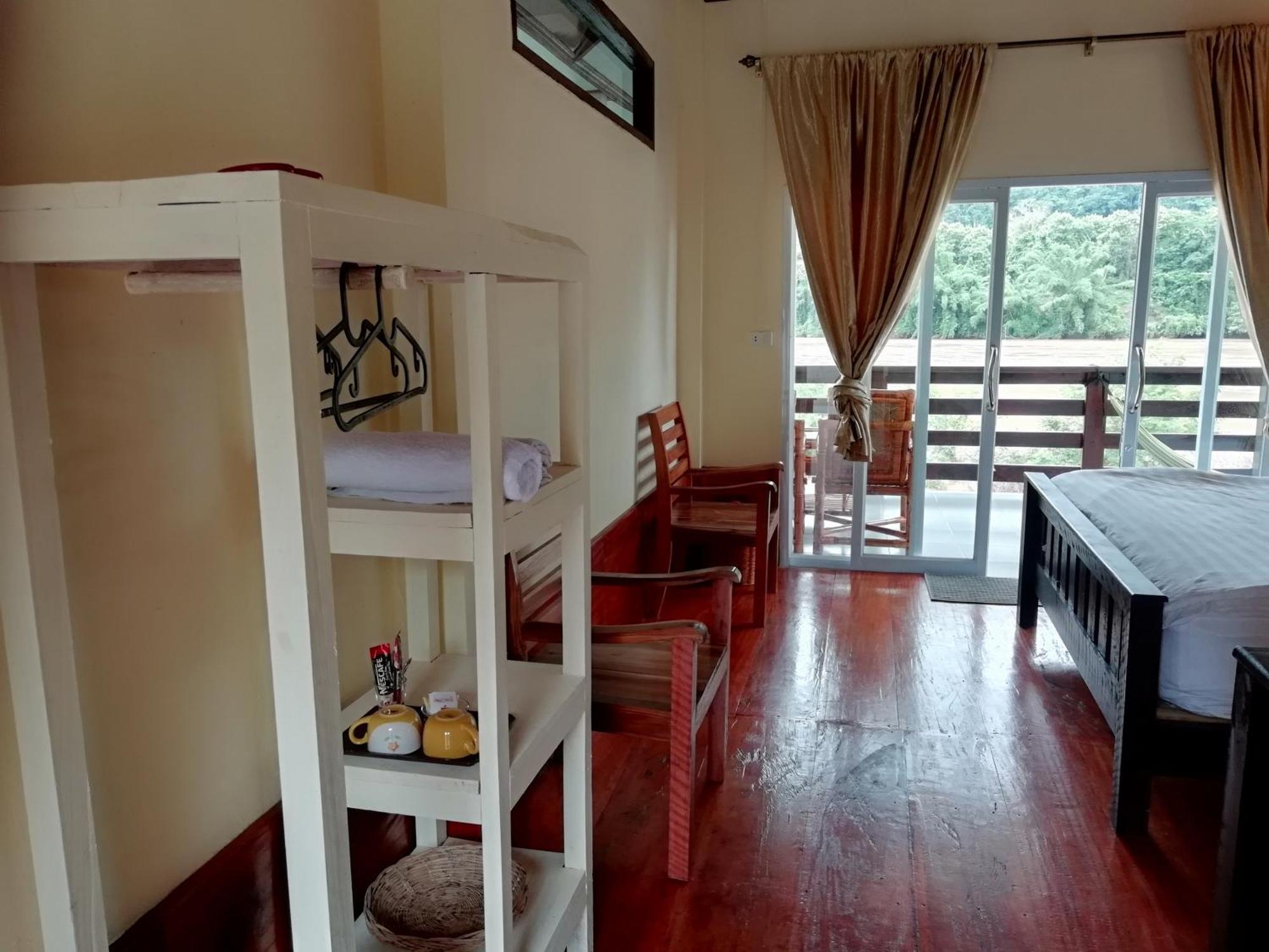 Riverview Bungalows & GH Muang Ngoi Zewnętrze zdjęcie