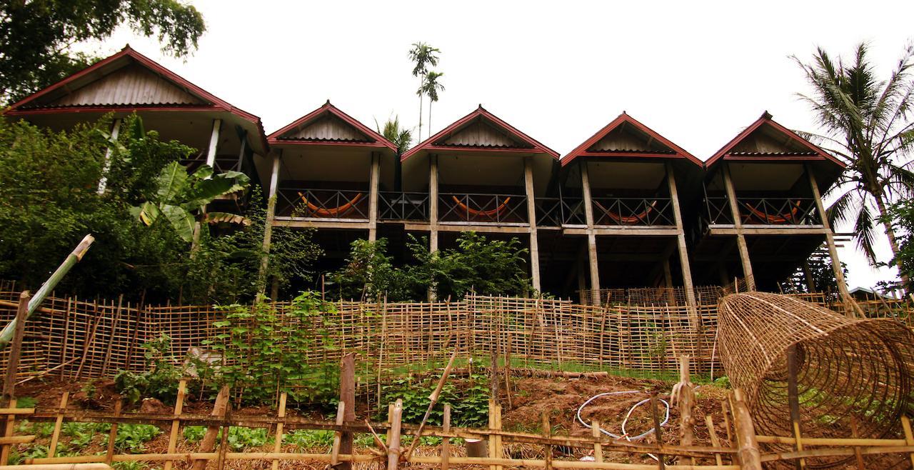 Riverview Bungalows & GH Muang Ngoi Pokój zdjęcie