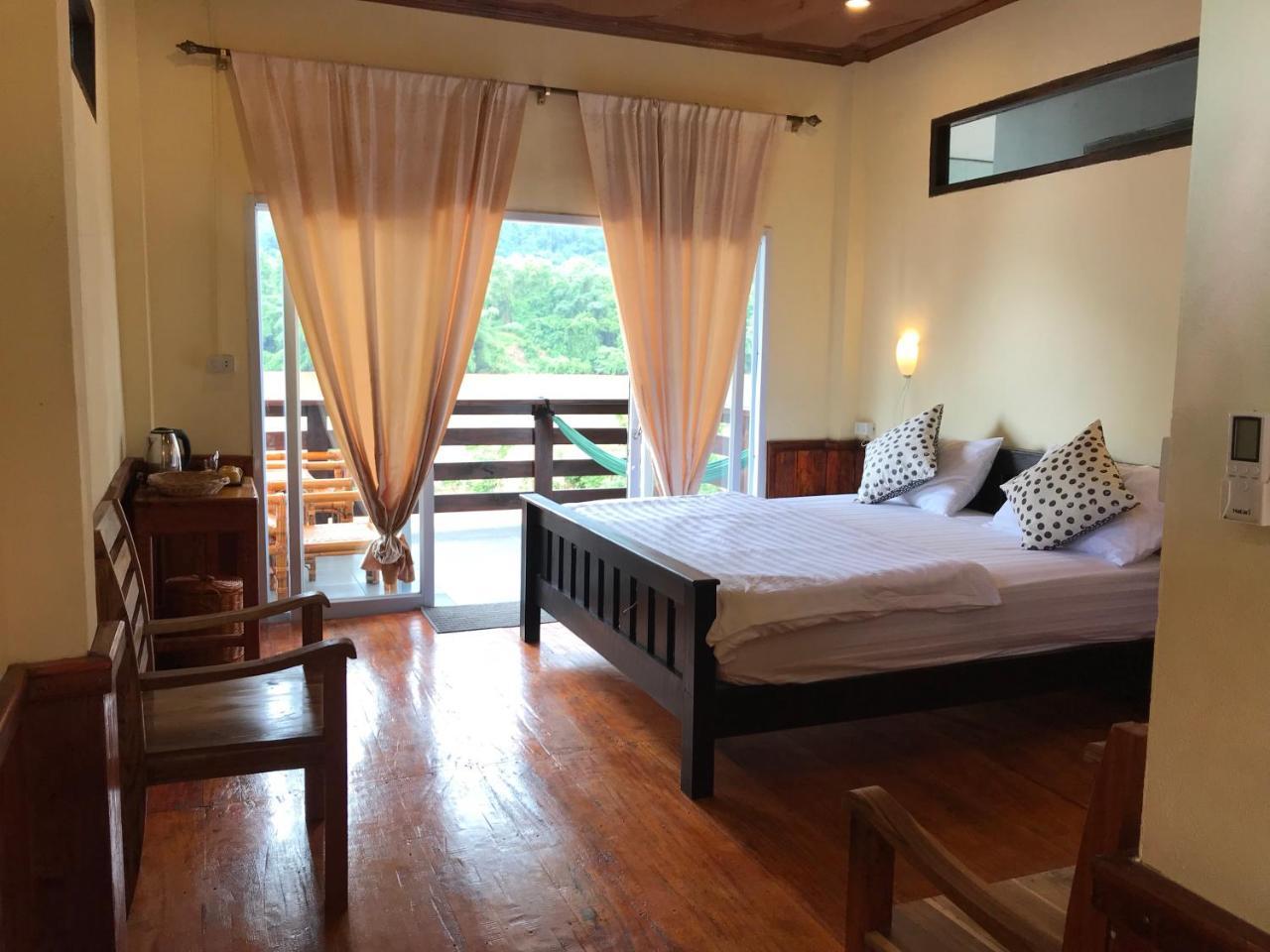 Riverview Bungalows & GH Muang Ngoi Zewnętrze zdjęcie